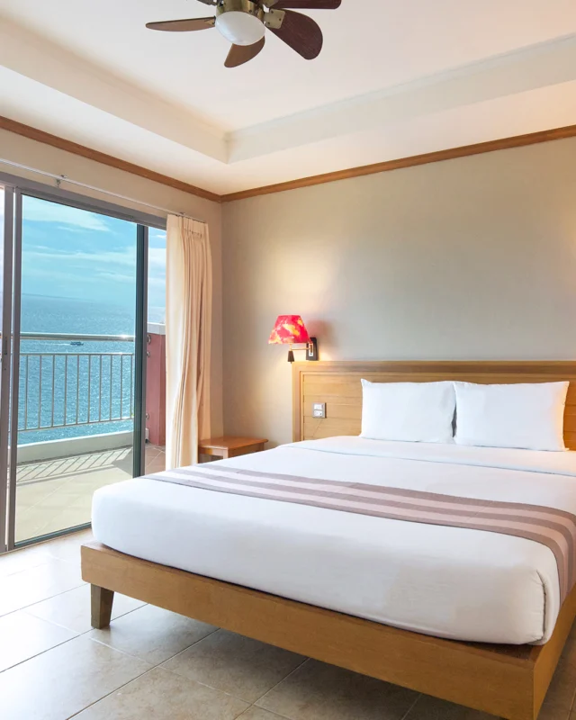 Comfort meets nature with 180° ocean views at Pinnacle Koh Tao Resort. The perfect escape for your next holiday.

สัมผัสความสบายพร้อมวิวทะเล 180 องศาที่ Pinnacle Koh Tao Resort ที่พักที่ทำให้วันหยุดของคุณเป็นเรื่องง่ายและพิเศษกว่าใคร

• จองกับโรงแรมโดยตรง การันตีราคาดีที่สุด ไม่มีบวกเพิ่ม! ไม่มีค่าธรรมเนียม
👉Book now, click on the Bio
_______________________________

For inquiries or reservations:
Line : @pinnaclehotels
Phone : 077 456 404
pktreservation1@gmail.com
Location : Koh Tao, Surat Thani

**** Terms and conditions apply.

#PinnacleKohTaoResort #KohTaoResort #beach #summer #vacation #HolidayVibes #BeachAdventure #kohtao #TropicalGetaway #IslandEscape #KohTaoVibes #kohtaodivers #KohtaoAdventures #โรงแรมติดทะเล #โปรโมชั่นโรงแรม #ที่พักติดทะเล #รถรับส่งเกาะเต่า #เที่ยวเกาะเต่า #รีสอร์ทเกาะเต่า #สะดวกทุกการเดินทาง #ท่าเรือแม่หาด #หาดทรายรี #เกาะเต่า