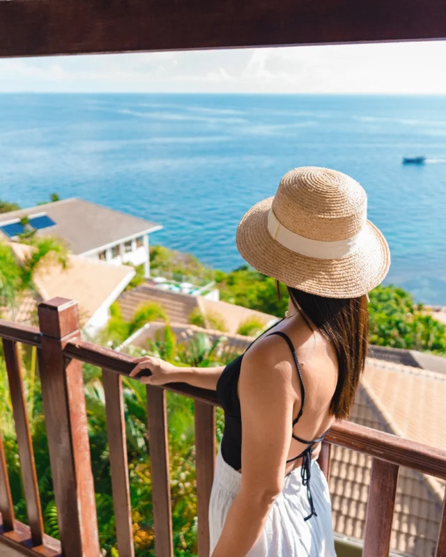 Experience the tranquility by the sea
from our 180-degree sea view rooms

Book direct with us
for the best rates and exclusive benefits
.
Book direct on our website — super easy!
✅ Best price guaranteed – Book directly with us
✅ More room options – Choose the room that fits your needs from a wide range of types.
✅ Easy support – Change your dates, check availability, or ask questions. We’re ready to help every day on Facebook from 9:00 AM to 9:00 PM.
✅ Enjoy 10% off food & non-alcoholic drinks when booking direct
Booking & Stay Date period: 1 Jan - 31 Dec 2026
.
👉Book via chat direct : https://lin.ee/dMVZtMv
Or Click Book Now : https://shorturl.at/zoWdS
____________________________
สัมผัสความสงบริมทะเล
จากห้องพักวิวทะเล 180 องศา

จองตรงกับเรา
รับราคาที่ดีที่สุด พร้อมสิทธิพิเศษเฉพาะคุณ 
.
จองตรงผ่านเว็บไซต์ของเรา — ง่ายสุดๆ!
✅ การันตีราคาดีที่สุด เมื่อจองตรงกับเรา
✅ ตัวเลือกห้องพักมากกว่า เลือกห้องที่ตรงกับความต้องการได้หลากหลาย
✅ บริการช่วยเหลือสะดวก เปลี่ยนวันเข้าพัก ตรวจสอบห้องว่าง หรือสอบถามข้อมูลต่างๆ เราพร้อมดูแลทุกวันผ่าน Facebook ตั้งแต่เวลา 09:00–21:00 น.
✅ รับส่วนลด 10% สำหรับอาหารและเครื่องดื่มไม่มีแอลกอฮอล์ เมื่อจองตรง
ระยะเวลาการจองและการเข้าพัก: 1 มกราคม – 31 ธันวาคม 2026
.
👉 จองผ่านแชตโดยตรง: https://lin.ee/dMVZtMv
หรือคลิกจองเลย: https://shorturl.at/zoWdS
____________________________
For more information:
Inbox : m.me/PinnacleKohTaoDiveResort
Line : https://lin.ee/dMVZtMv
Website : https://kohtao.pinnaclehotels.com
Phone : 077 456 404
pktreservation1@gmail.com
Location : Koh Tao, Surat Thani
Google map : https://maps.app.goo.gl/vV4LWqGp9NjRjXuK8

*** Terms and conditions apply***

#EarlyBierd #EarlyBierdPromotion #KohTao #FreeSnorkelingRental #BookDirect #PinnacleKohTao #IslandAdventure #SnorkelingThaila #Snorkelingfree #PinnacleKohTao #PinnacleKohTaoResort #KohTaoResort #kohtao #KohtaoAdventures #โรงแรมติดทะเล #ที่พักติดทะเล #รถรับส่งเกาะเต่า #เที่ยวเกาะเต่า #รีสอร์ทเกาะเต่า #ท่าเรือแม่หาด #หาดทรายรี #เกาะเต่า #โรงแรมเกาะเต่า #จองตรงคุ้มกว่า #ทะเลเกาะเต่า