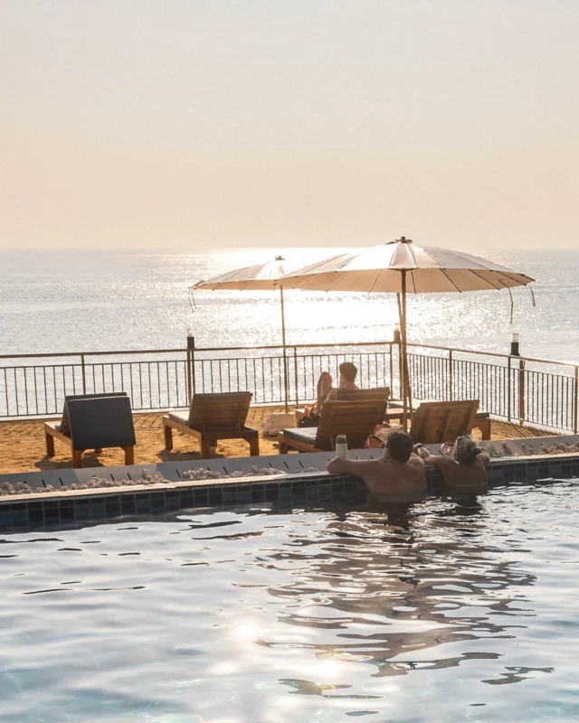 Every moment feels better with you 🤍
Sunset, sea, and simple happiness
At Pinnacle Koh Tao Resort 🌴
.
Book direct on our website — super easy!
✅ Best price guaranteed – Book directly with us
✅ More room options – Choose the room that fits your needs from a wide range of types.
✅ Easy support – Change your dates, check availability, or ask questions. We’re ready to help every day on Facebook from 9:00 AM to 9:00 PM.
✅ Enjoy 10% off food & non-alcoholic drinks when booking direct
Booking & Stay Date period: 1 Jan - 31 Dec 2026
.
👉Book via chat direct : https://lin.ee/dMVZtMv
Or Click Book Now : https://shorturl.at/zoWdS
____________________________
ทุกช่วงเวลาจะดีขึ้น…เมื่อมีเธออยู่ข้างกัน 🤍
พระอาทิตย์ตก ทะเล และความสุขง่าย ๆ
ที่ Pinnacle Koh Tao Resort 🌴
.
จองตรงผ่านเว็บไซต์ของเรา — ง่ายสุดๆ!
✅ การันตีราคาดีที่สุด เมื่อจองตรงกับเรา
✅ ตัวเลือกห้องพักมากกว่า เลือกห้องที่ตรงกับความต้องการได้หลากหลาย
✅ บริการช่วยเหลือสะดวก เปลี่ยนวันเข้าพัก ตรวจสอบห้องว่าง หรือสอบถามข้อมูลต่างๆ เราพร้อมดูแลทุกวันผ่าน Facebook ตั้งแต่เวลา 09:00–21:00 น.
✅ รับส่วนลด 10% สำหรับอาหารและเครื่องดื่มไม่มีแอลกอฮอล์ เมื่อจองตรง
ระยะเวลาการจองและการเข้าพัก: 1 มกราคม – 31 ธันวาคม 2026
.
👉 จองผ่านแชตโดยตรง: https://lin.ee/dMVZtMv
หรือคลิกจองเลย: https://shorturl.at/zoWdS
____________________________
For more information:
Inbox : m.me/PinnacleKohTaoDiveResort
Line : https://lin.ee/dMVZtMv
Website : https://kohtao.pinnaclehotels.com
Phone : 077 456 404
pktreservation1@gmail.com
Location : Koh Tao, Surat Thani
Google map : https://maps.app.goo.gl/vV4LWqGp9NjRjXuK8

*** Terms and conditions apply***

#EarlyBierd #EarlyBierdPromotion #KohTao #FreeSnorkelingRental #BookDirect #PinnacleKohTao #IslandAdventure #SnorkelingThaila #Snorkelingfree #PinnacleKohTao #PinnacleKohTaoResort #KohTaoResort #kohtao #KohtaoAdventures #โรงแรมติดทะเล #ที่พักติดทะเล #รถรับส่งเกาะเต่า #เที่ยวเกาะเต่า #รีสอร์ทเกาะเต่า #ท่าเรือแม่หาด #หาดทรายรี #เกาะเต่า #โรงแรมเกาะเต่า #จองตรงคุ้มกว่า #ทะเลเกาะเต่า