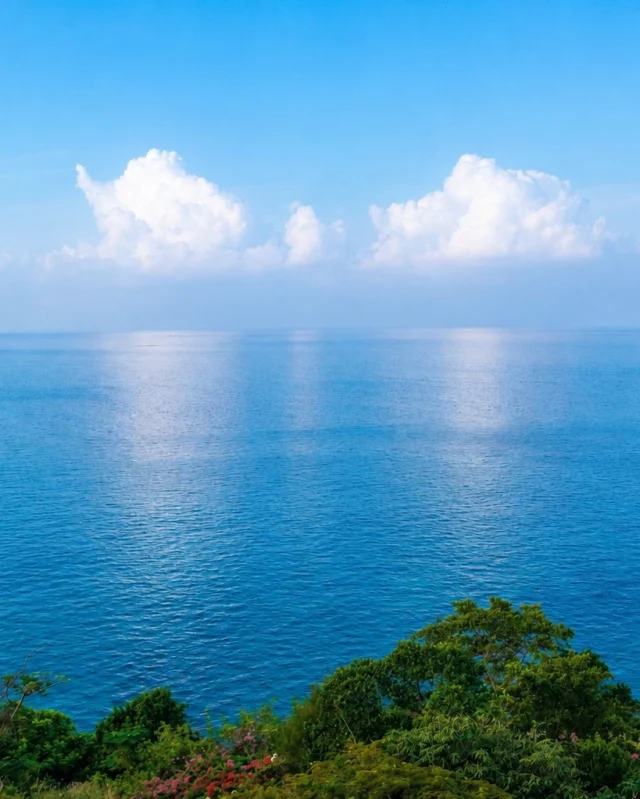 A dining experience with panoramic ocean views.
Enjoy fresh flavors, warm hospitality, and breathtaking scenery at June Juea Restaurant.
.
Book direct on our website — super easy!
✅ Best price guaranteed – Book directly with us
✅ More room options – Choose the room that fits your needs from a wide range of types.
✅ Easy support – Change your dates, check availability, or ask questions. We’re ready to help every day on Facebook from 9:00 AM to 9:00 PM.
✅ Enjoy 10% off food & non-alcoholic drinks when booking direct
Booking & Stay Date period: 1 Jan - 31 Dec 2026
.
👉 Book now, click on the Bio
.
Contact us for more information:
📱 Line : @pinnaclehotels
☎️ Phone : 077 456 404
✉️ pktreservation1@gmail.com
📍 Location : Koh Tao, Surat Thani

*** Terms and conditions apply***

#KohTao #BookDirect #PinnacleKohTao #IslandAdventure #PinnacleKohTao #PinnacleKohTaoResort #KohTaoResort #kohtao #KohtaoAdventures #โรงแรมติดทะเล #ที่พักติดทะเล #รถรับส่งเกาะเต่า #เที่ยวเกาะเต่า #รีสอร์ทเกาะเต่า #ท่าเรือแม่หาด #หาดทรายรี #เกาะเต่า #โรงแรมเกาะเต่า #จองตรงคุ้มกว่า #ทะเลเกาะเต่า
